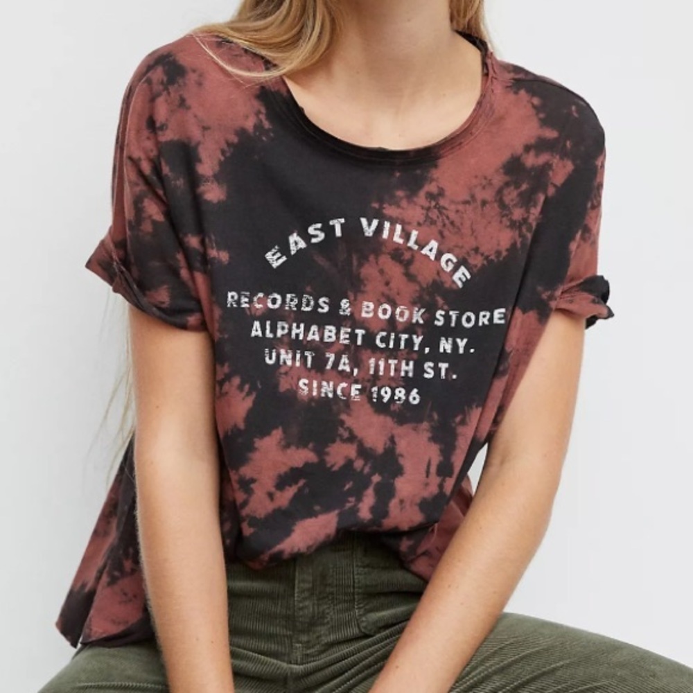 Anthropologie Pilcro East Village Tie-Dye Graphic Tee Top Size Small S